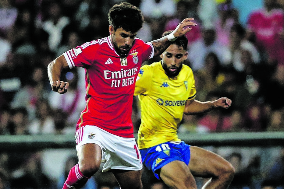 Bernat na vitória do Benfica frente ao Estoril