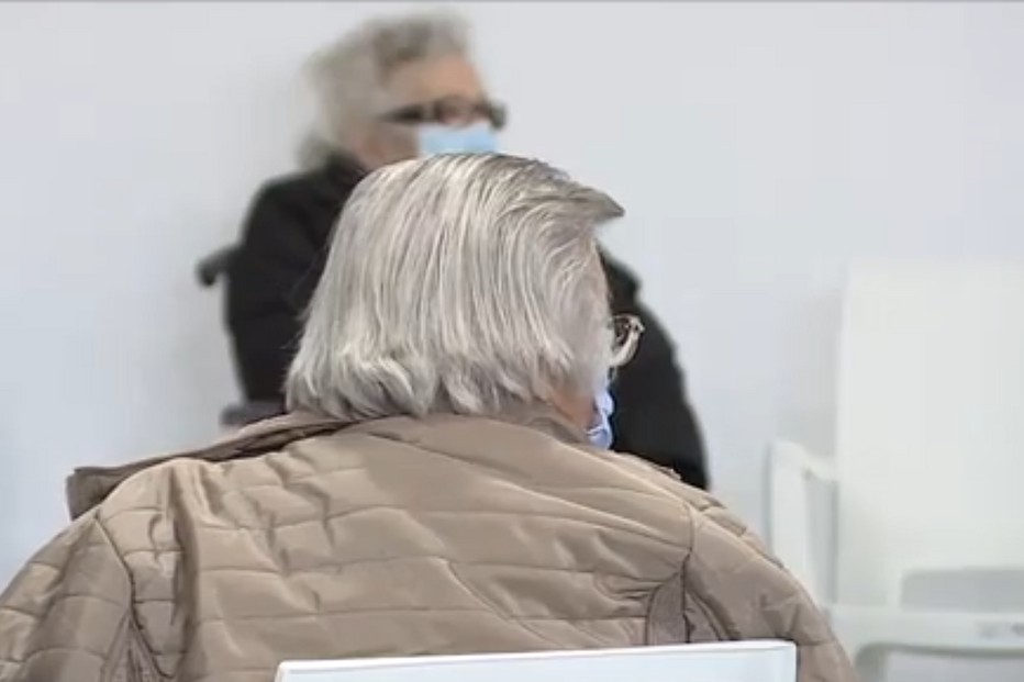 Tenta matar a mãe idosa com pano embebido em álcool em Gaia