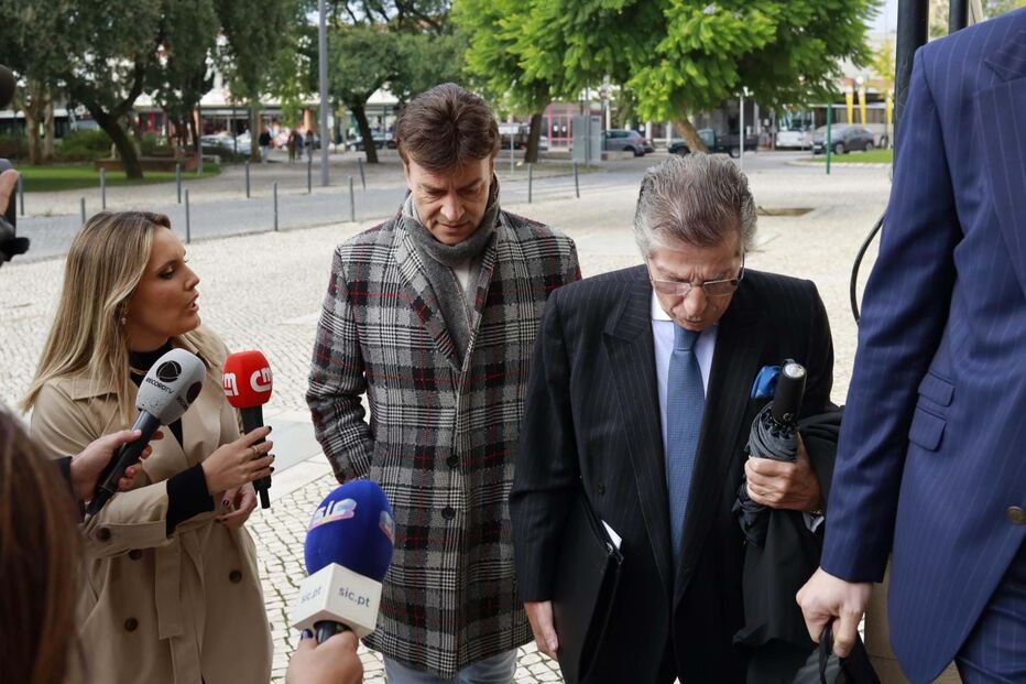 Tony Carreira chega a tribunal para o julgamento da morte de Sara Carreira