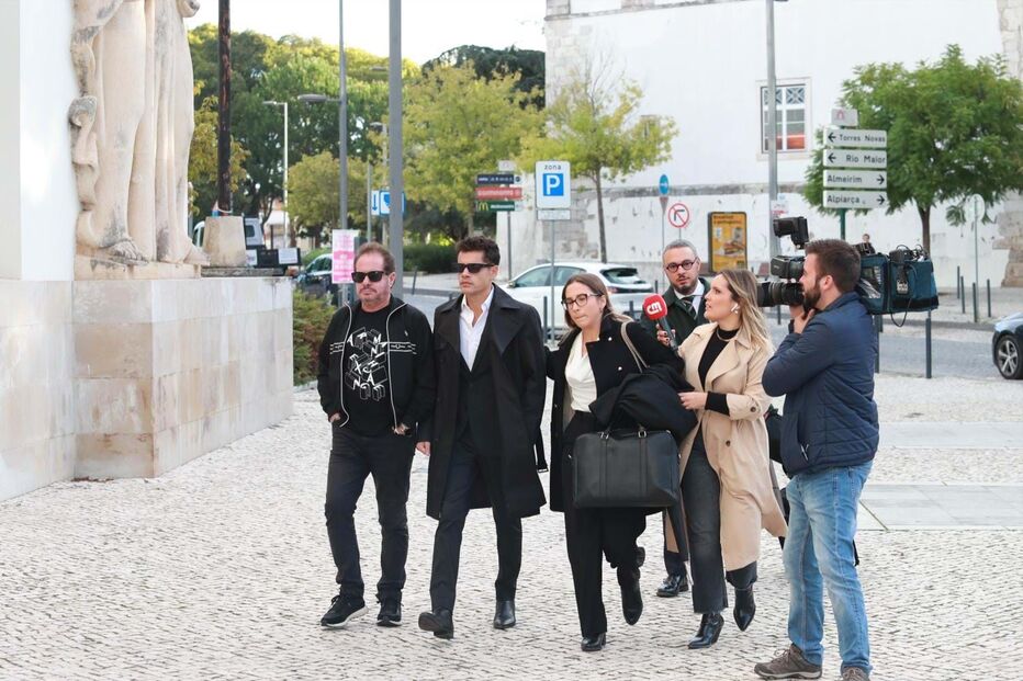 Ivo Lucas chega a tribunal para o julgamento da morte de Sara Carreira