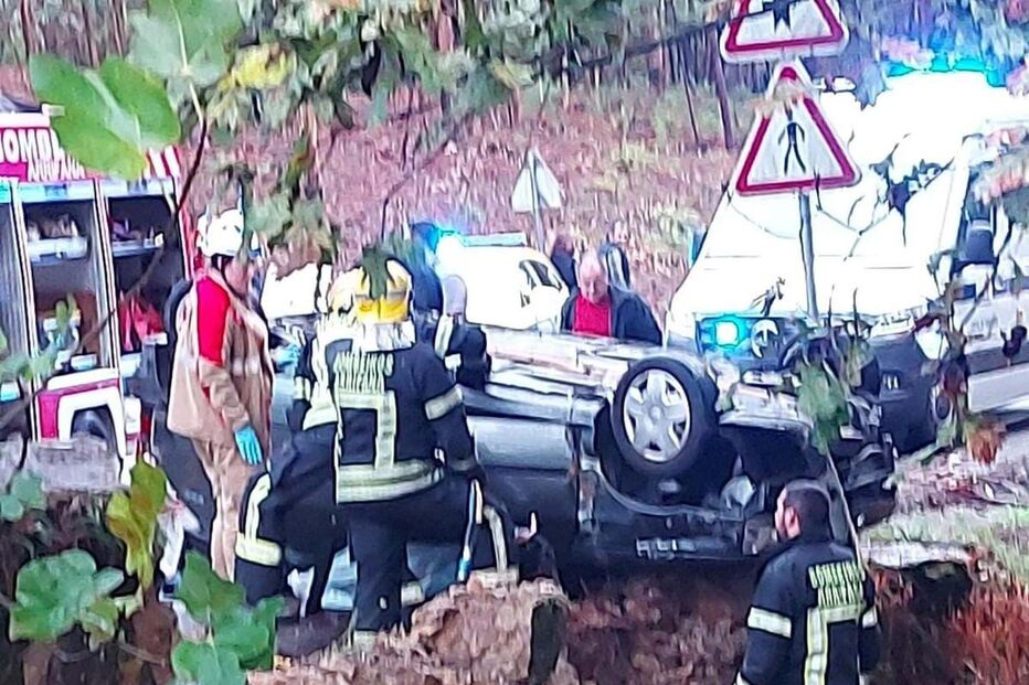 Despiste de carro na Feira faz um ferido grave