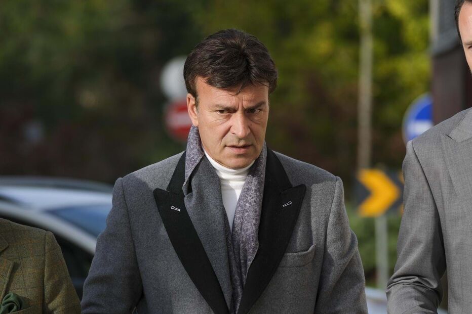 Tony Carreira chega a tribunal no segundo dia do julgamento da morte da filha