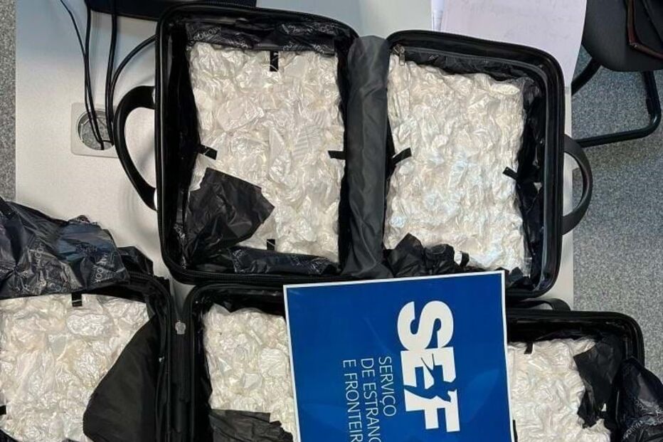 SEF apreende 15 quilos de cocaína no Aeroporto de Lisboa