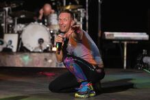 Chris Martin, dos Coldplay, tem novo amor e é uma atriz bem conhecida