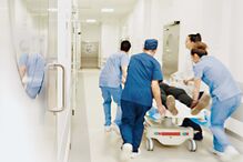 Sindicato alerta que concursos para médicos especialistas recém-formados estão atrasados