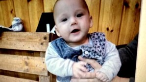 Criança de dois anos sequestrada na Ucrânia adotada na Rússia por aliado de Vladimir Putin