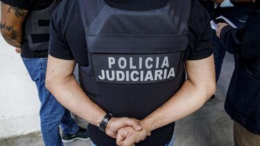 Homem em fuga da justiça alemã por ter agredido duas pessoas detido em Portugal