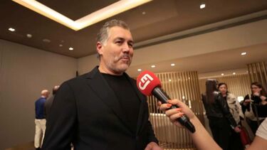 “Temos uma história de 30 anos”: Ex-marido de Fernanda Serrano relembra como conheceu a atriz 