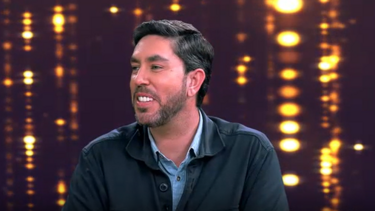 “Até ao fim da viagem, eu descubro”: Adriano Silva Martins quer desvendar identidade da mulher que está com Rúben Rua