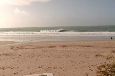 Forte agitação marítima