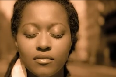 Artistas e políticos lamentam morte de Sara Tavares