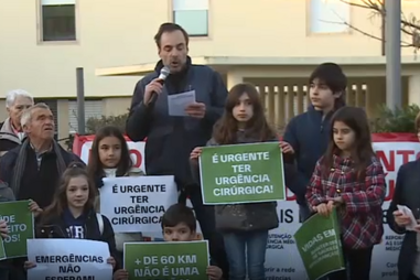 População manifesta-se contra falta de cirurgia de urgência em Mirandela