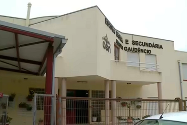 Escola na Nazaré assaltada durante a madrugada