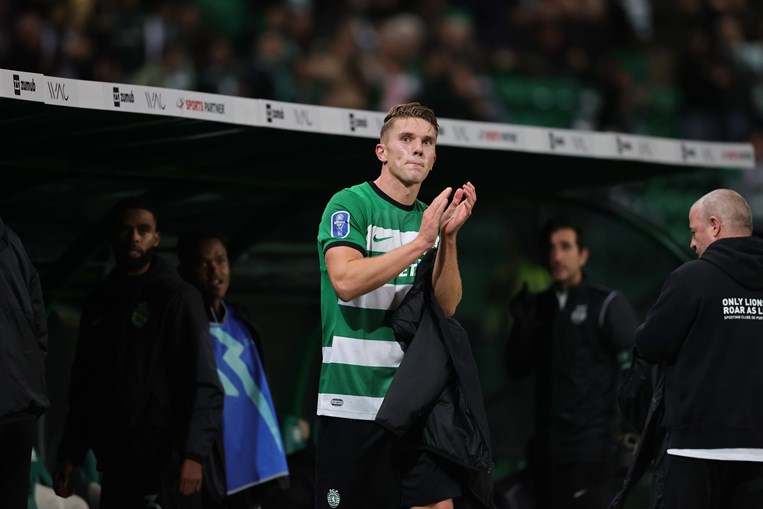 O onze do Sporting para o jogo contra o Farense