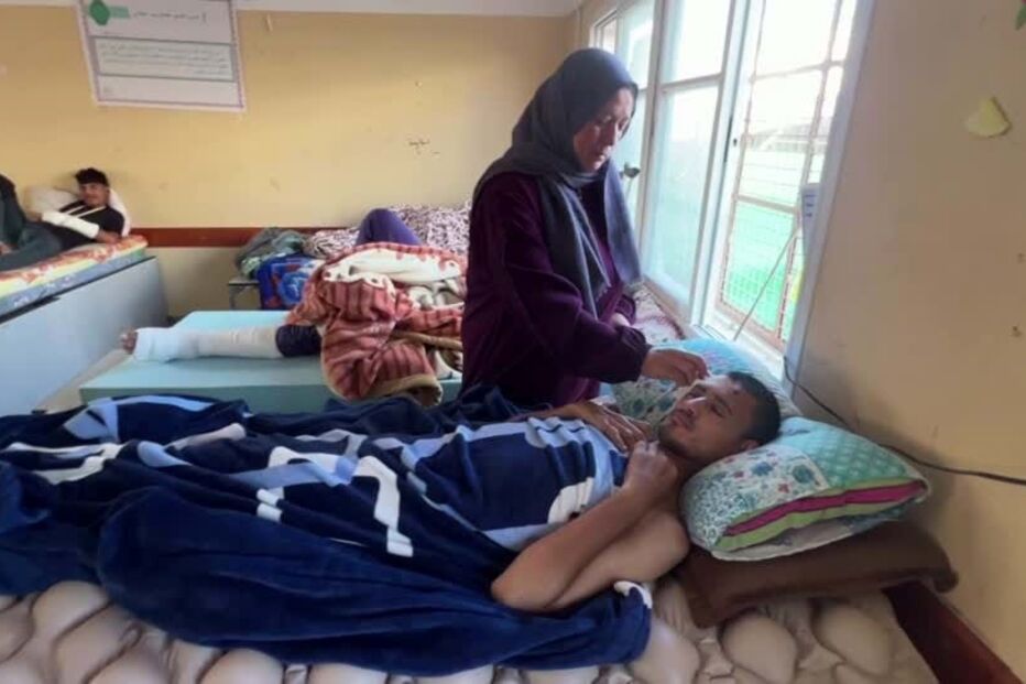  Feridos de Gaza abrigam-se em escolas