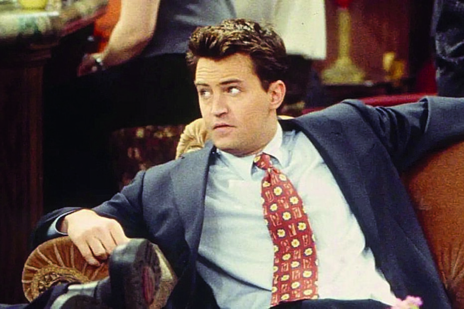 2023-11-02_18_32_43 Imagem 05  Matthew-Perry-friends-everett-H-2023.jpg