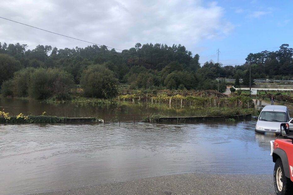 Bombeiros de Monção acorrem a diversas ocorrências devido ao mau tempo