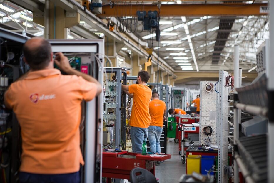 Imagem 170626 SBD EFACEC RM-234.JPG (19528240) (Milenium)