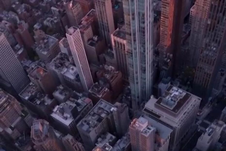 Jared Leto escala Empire State Building para anunciar digressão