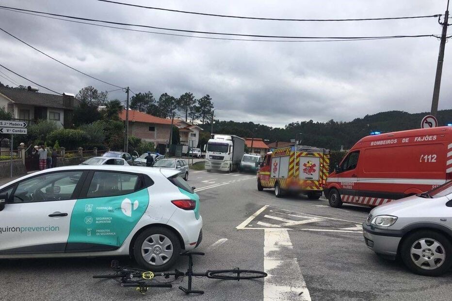 Ciclista abalroado por carro em Oliveira de Azeméis