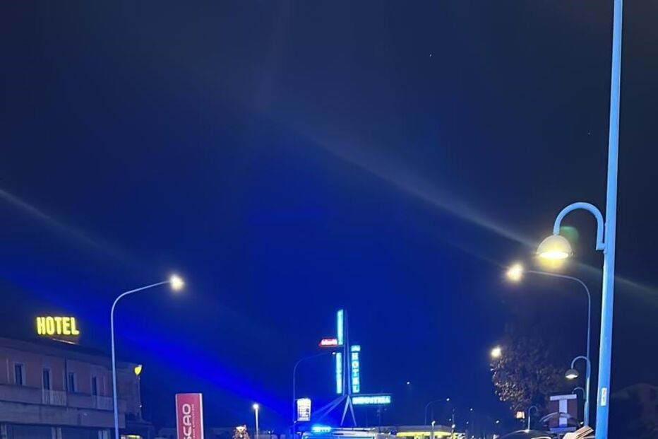 Jogador Balotelli sofre acidente de carro