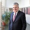 <![CDATA[ Mandato de Máximo dos Santos à frente do Fundo de Garantia de Depósitos renovado ]]>