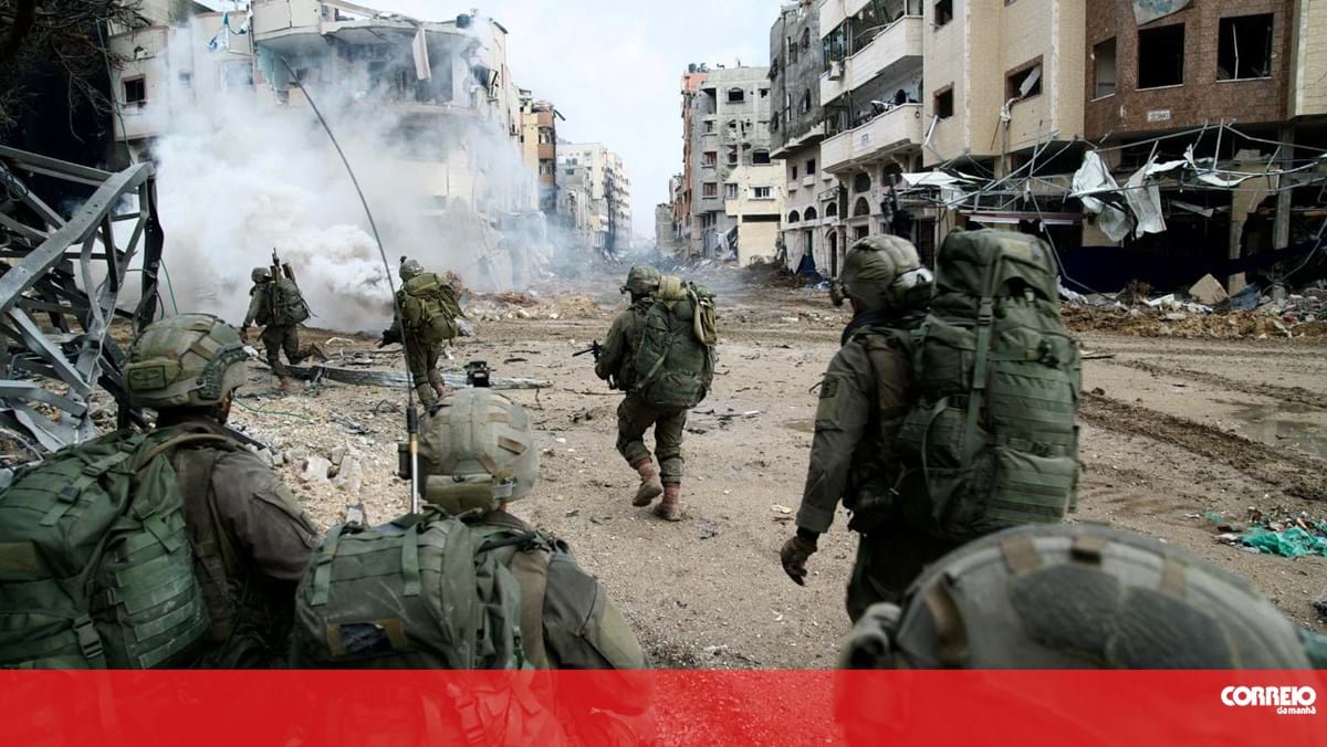 BE entre subscritores de carta aberta para suspender venda de armas