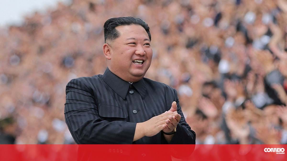 Kim Jong-un supervisiona disparos de sistema de lançador múltiplo de foguetes – Mundo