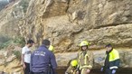 Mulher cai em falésia de 7 metros no Estoril. Estava a tirar fotografias