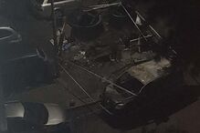 Incêndio com origem em ecoponto causa danos em viaturas