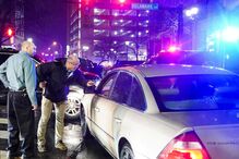 Carro colide com veículo da comitiva de Joe Biden