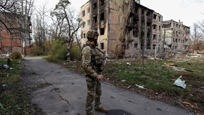Ucrânia abre inquérito após alegada execução de soldados capturados