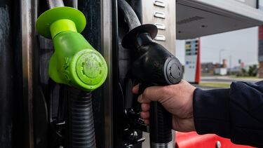 Preço do petróleo em máximos dispara combustíveis