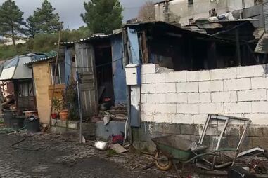 Incêndio em habitação deixa família sem teto em Alijó