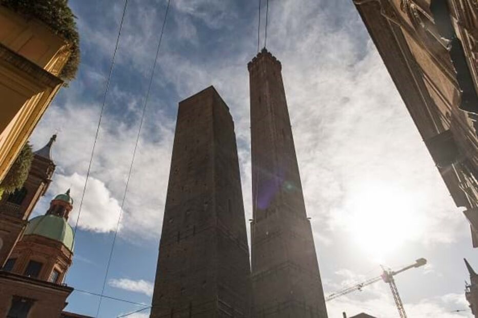 Torres na cidade de Bologna