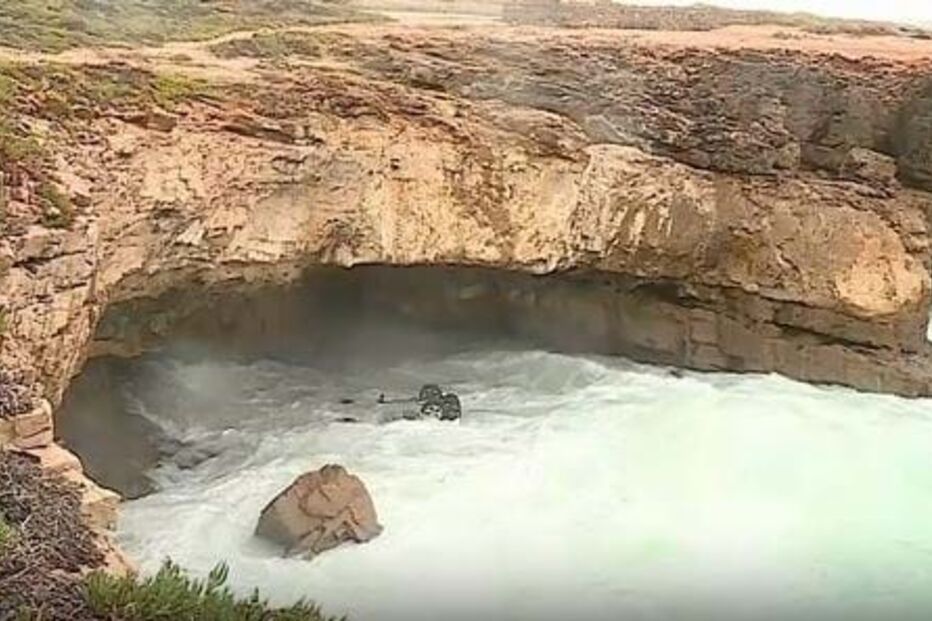 Jovem salva irmão de 'voo' para a morte em Cascais