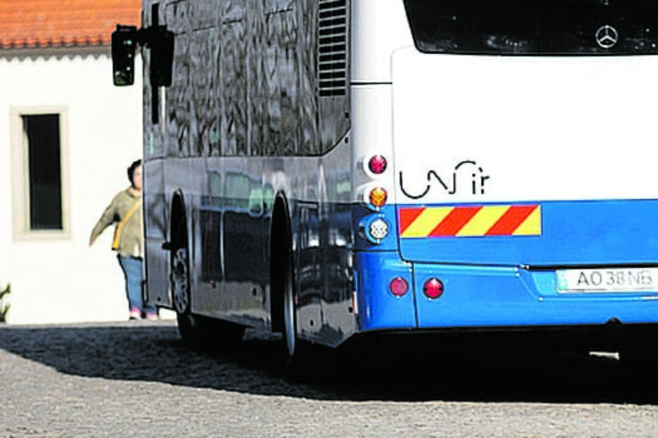 Unir xxx autocarro xxx porto xxx