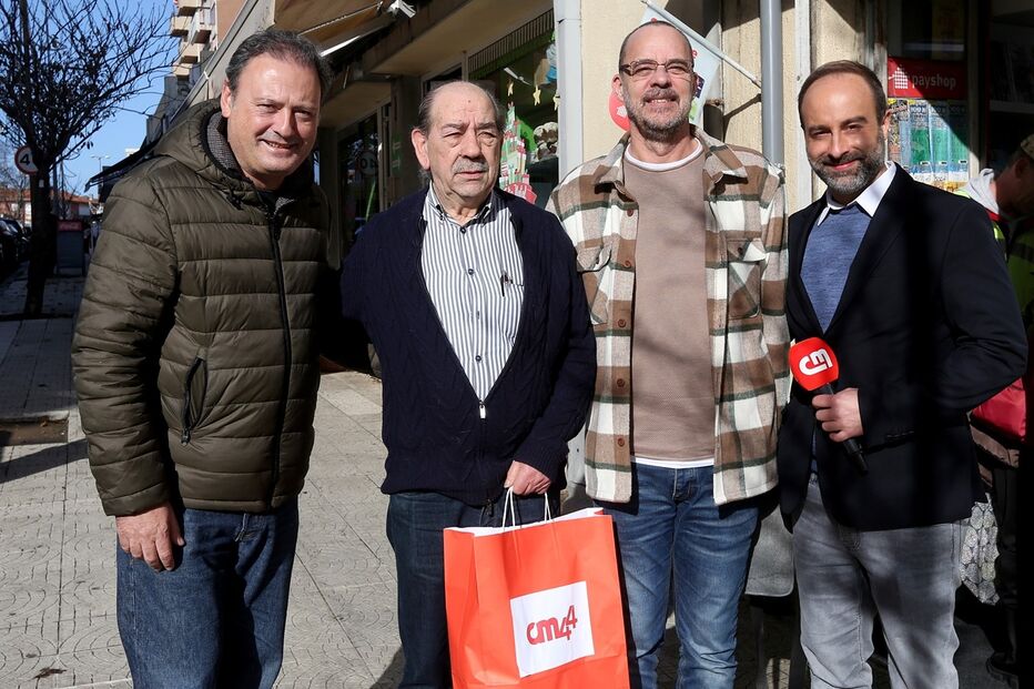 Com Augusto Silva, da Tabacaria Polana, em Leça da Palmeira