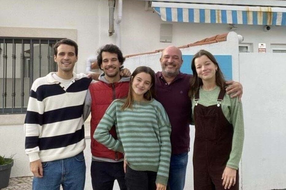 Nuno Graciano com os quatro filhos: Gonçalo, Tomás, Matilde e Maria