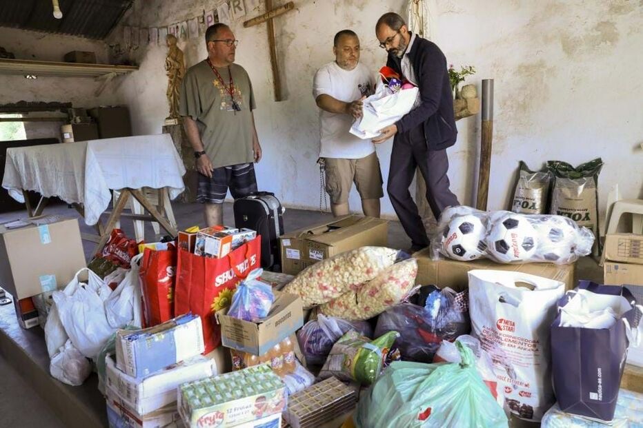 Missão portuguesa leva sorrisos e esperança às aldeias angolanas do Gungo