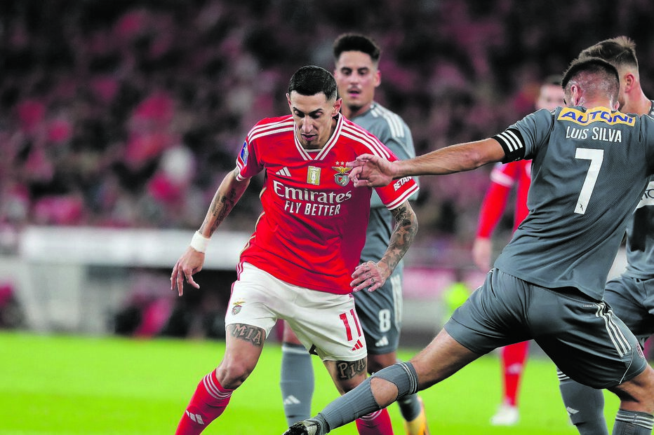 Di María assinou uma bela exibição na Luz