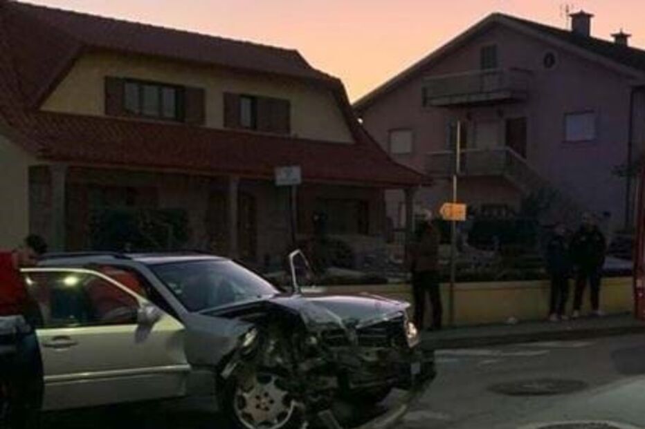 Dois feridos em colisão rodoviária em Felgueiras