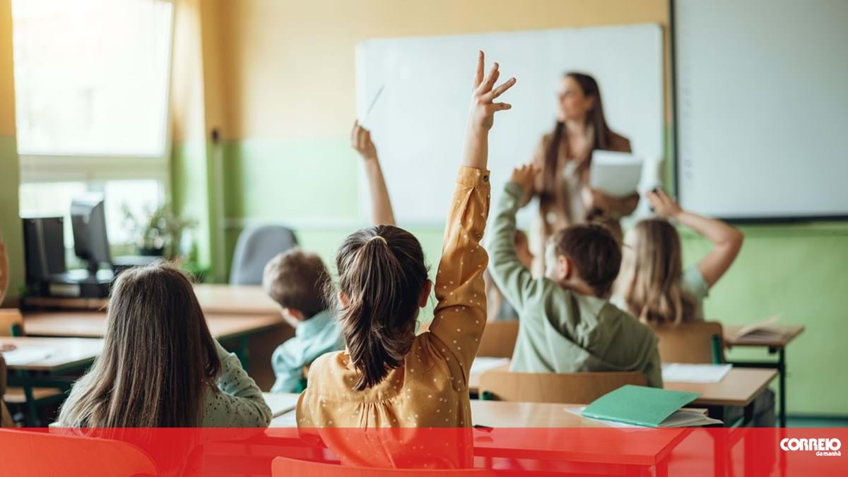 Professoras grávidas não sobem de escalão