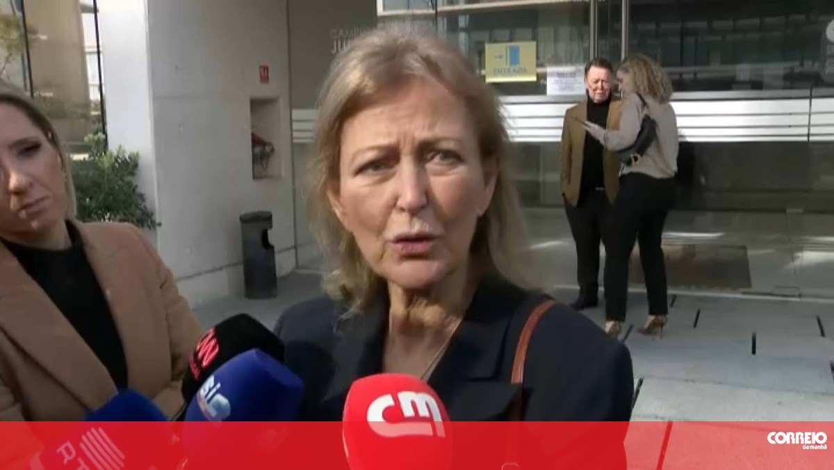 "É um filho de que estou a tratar" Mulher de Salgado diz que ex-bancário perdeu a independência