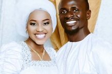 Futebolista Sadio Mane casa-se com jovem de 18 anos em cerimónia privada no Senegal	