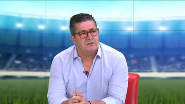 Fernando Mendes: “Em termos de jogo de ajuda coletivo, Paulinho trabalha mais que o Gyokeres”