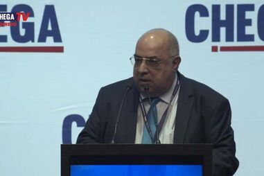 "Sou um homem, sou pai de família, sou avô e... sou fascista": O discurso de Rui Cruz, delegado do Chega