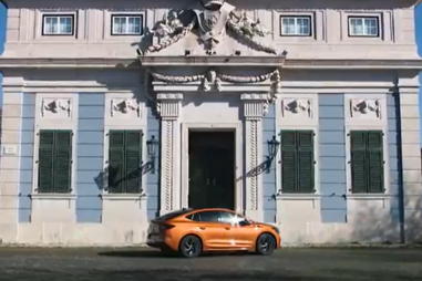 O mais potente da gama: Saiba tudo sobre o Skoda Enyaq RS iV Coupé elétrico 