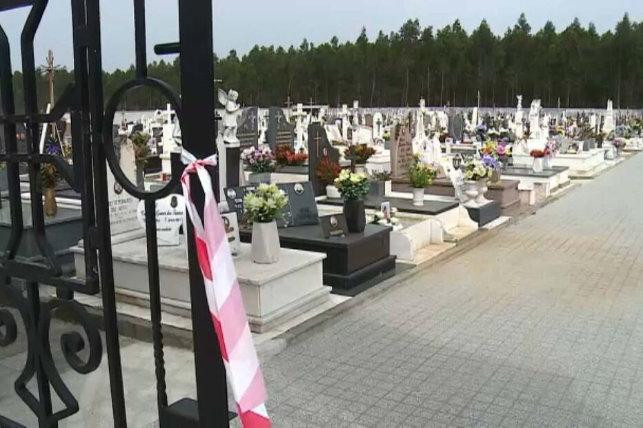 Funerais atrasados após período de Natal e Ano Novo