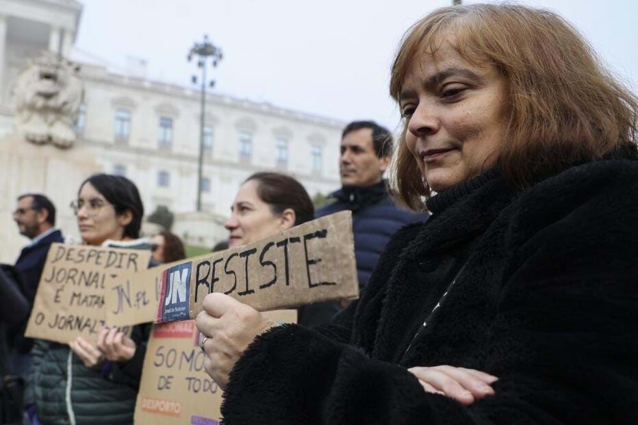 Trabalhadores da Global Média manifestam-se no Porto 